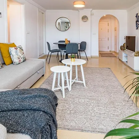Casa Banus Ii By Roomservices Go12 Marbella